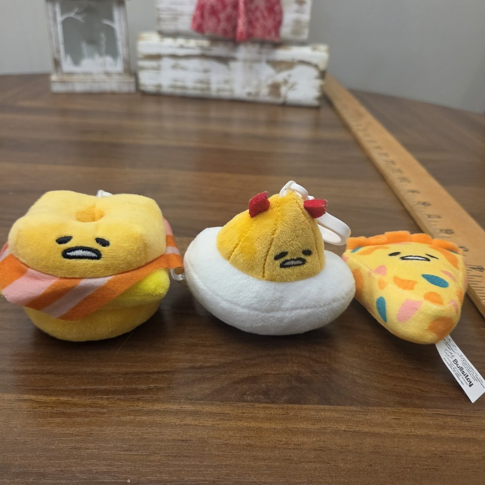 Gudetama Sanrio Mini Plush Keychain Lot of 3 Bullsitoy